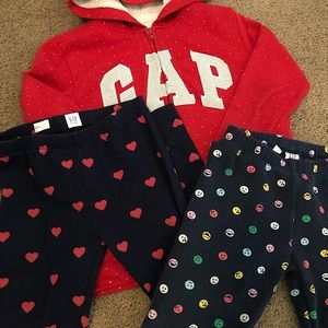 Size 8 warm GAP Zipper Hoodie w 2 warm leggings ♥️